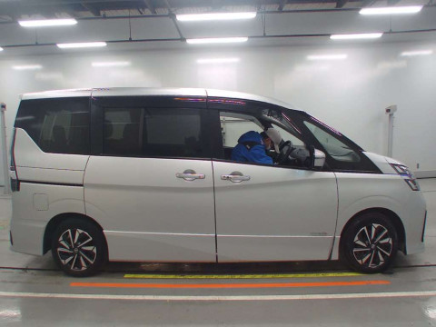 2019 Nissan Serena GFC27[2]