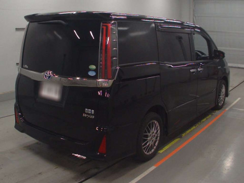 2018 Toyota Noah ZWR80W[1]