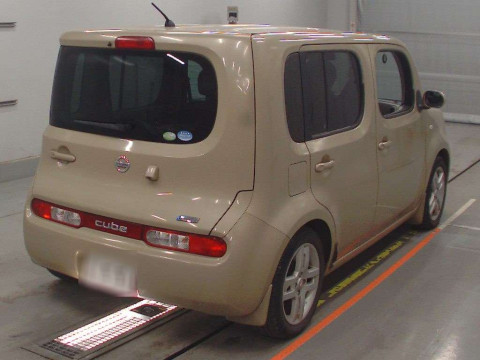 2010 Nissan Cube Z12[1]