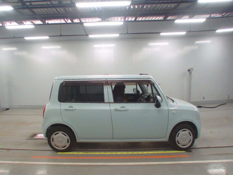 2010 Suzuki ALTO Lapin HE22S[2]