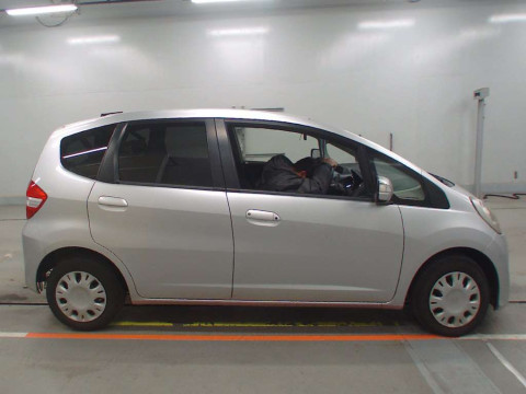 2013 Honda Fit GE6[2]