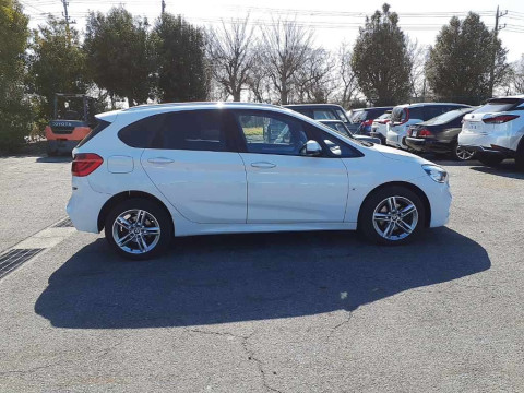 2015 BMW 2 Series 2C20[2]