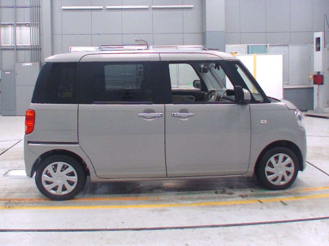 2019 Daihatsu Move Canbus LA800S[2]