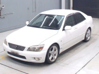 2001 Toyota Altezza