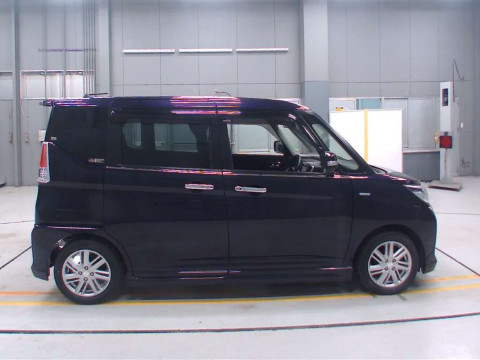 2016 Mitsubishi Delica D2 MB36S[2]