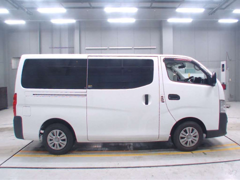 2021 Nissan NV350 CARAVAN VAN VR2E26[2]