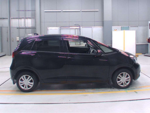 2020 Honda Fit GR3[2]