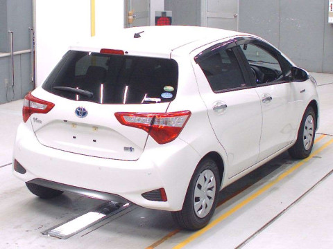 2020 Toyota Vitz NHP130[1]