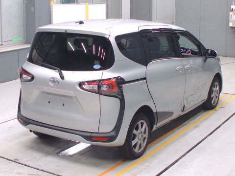 2018 Toyota Sienta NCP175G[1]