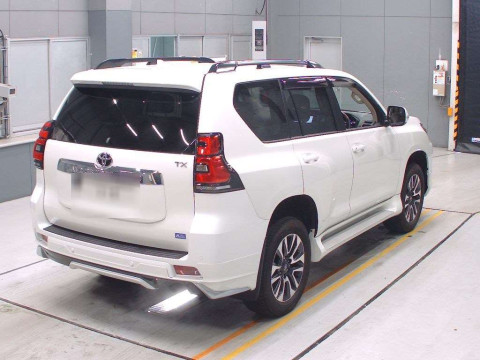 2023 Toyota Land Cruiser Prado TRJ150W[1]