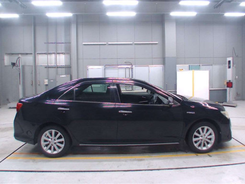 2013 Toyota Camry AVV50[2]