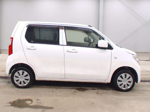 2015 Suzuki Wagon R MH34S[2]