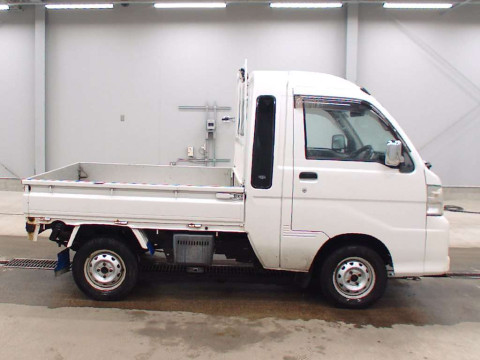 2013 Daihatsu Hijet Truck S211P[2]