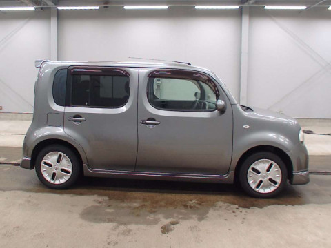 2009 Nissan Cube NZ12[2]