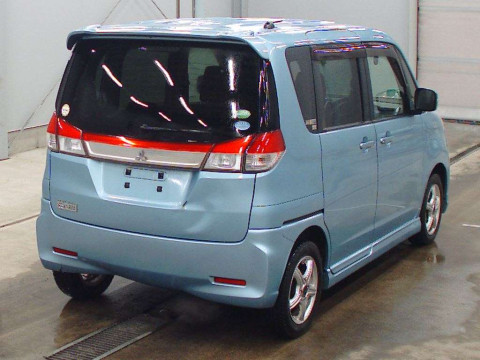 2014 Mitsubishi Delica D2 MB15S[1]