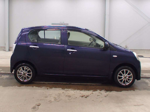 2013 Subaru Pleo Plus LA300F[2]