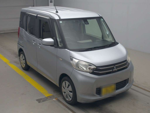 2015 Mitsubishi eK Space B11A[2]