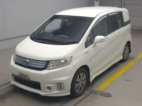 2012 Honda Freed spike hybrid GP3[0]