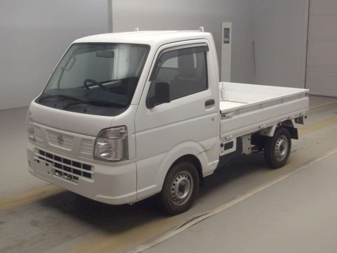 2015 Nissan NT100 Clipper DR16T[0]