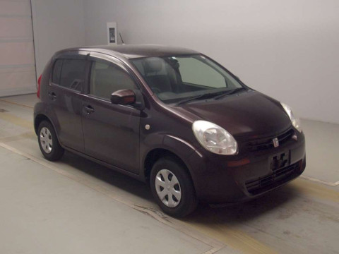 2012 Toyota Passo KGC30[2]