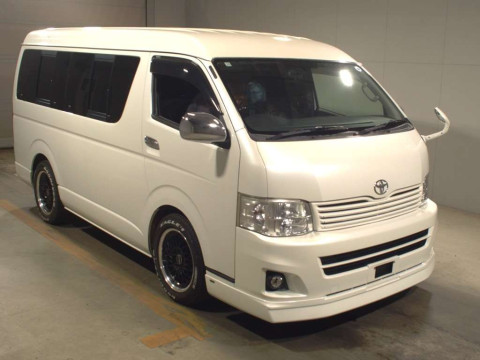 2011 Toyota Hiace Wagon TRH214W[2]