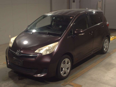 2011 Toyota Ractis NSP120[0]