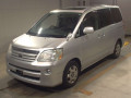 2006 Toyota Noah