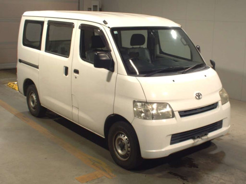 2014 Toyota Liteace Van S402M[2]