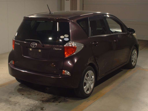 2012 Toyota Ractis NCP120[1]