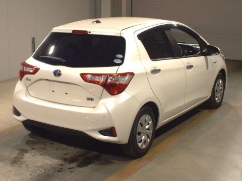 2019 Toyota Vitz NHP130[1]