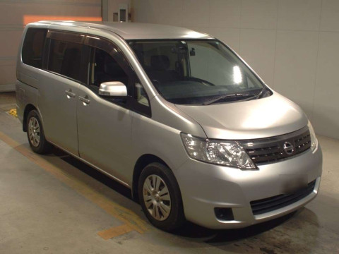 2010 Nissan Serena C25[2]