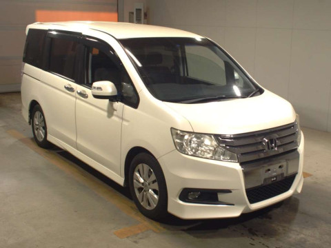 2012 Honda Step WGN Spada RK5[2]