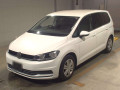 2016 Volkswagen Golf Touran