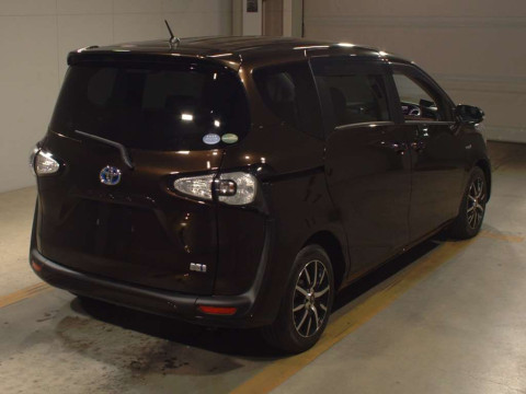 2015 Toyota Sienta NHP170G[1]