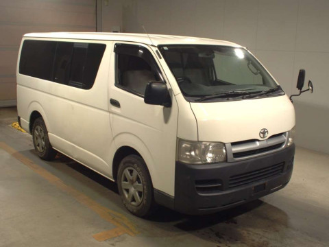 2005 Toyota Hiace Van KDH200V[2]