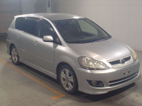 2007 Toyota Ipsum ACM21W[2]