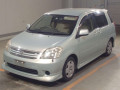 2004 Toyota Raum