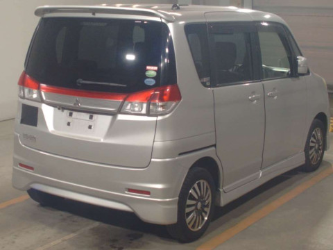 2012 Mitsubishi Delica D2 MB15S[1]