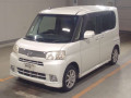 2012 Daihatsu Tanto