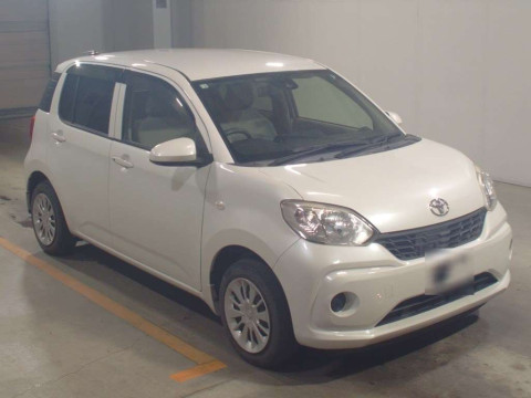 2016 Toyota Passo M700A[2]