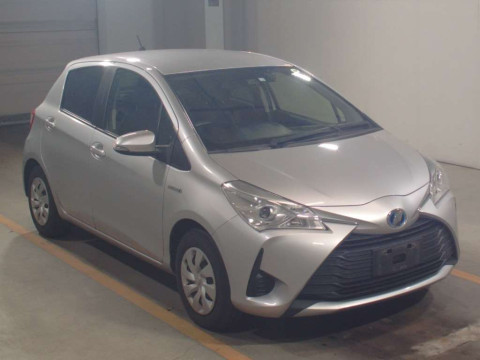 2020 Toyota Vitz NHP130[2]