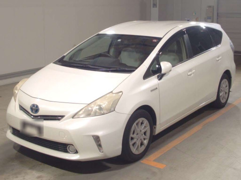 2012 Toyota Prius alpha ZVW41W[0]