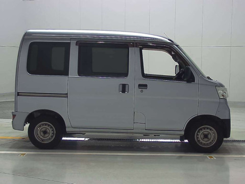 2019 Daihatsu Hijet Cargo S321V[2]