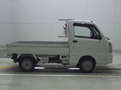 2018 Suzuki Carry Truck DA16T[2]