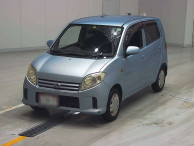 2004 Daihatsu MAX