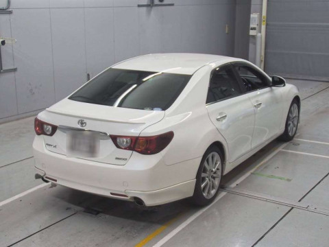 2010 Toyota Mark X GRX130[1]