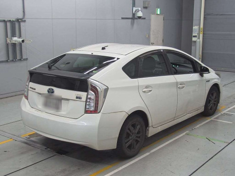 2013 Toyota Prius ZVW30[1]