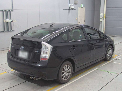 2010 Toyota Prius ZVW30[1]