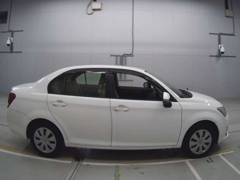 2012 Toyota Corolla Axio NZE161[2]