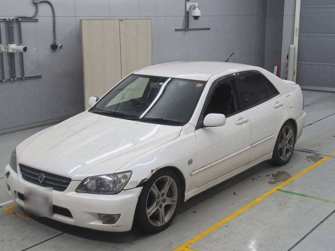 2004 Toyota Altezza SXE10[0]